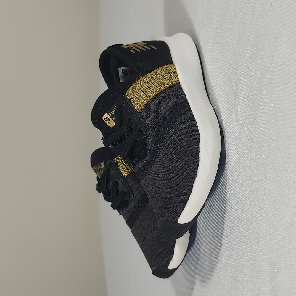 New Balance: Toddler 4